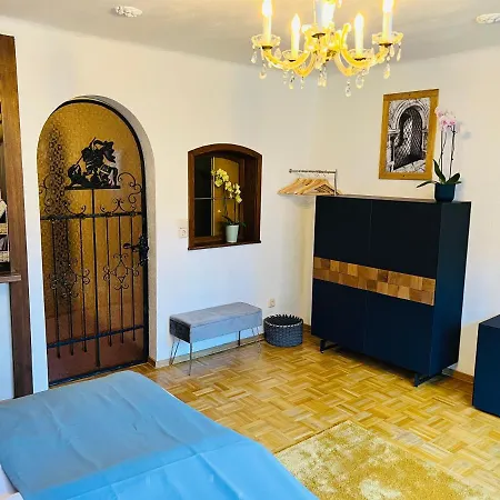 #stadtspeicher - Blauer Stern Mitten In Der Altstadt